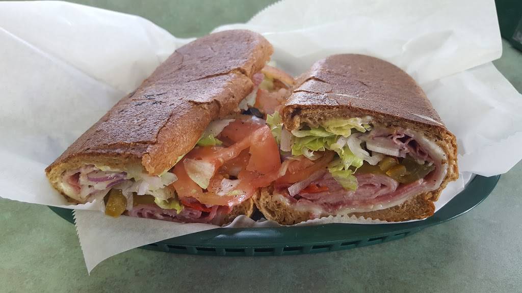 Frankys Deli Warehouse | restaurant | 2596 W 84th St, Hialeah, FL 33016, USA | 3058275366 OR +1 305-827-5366