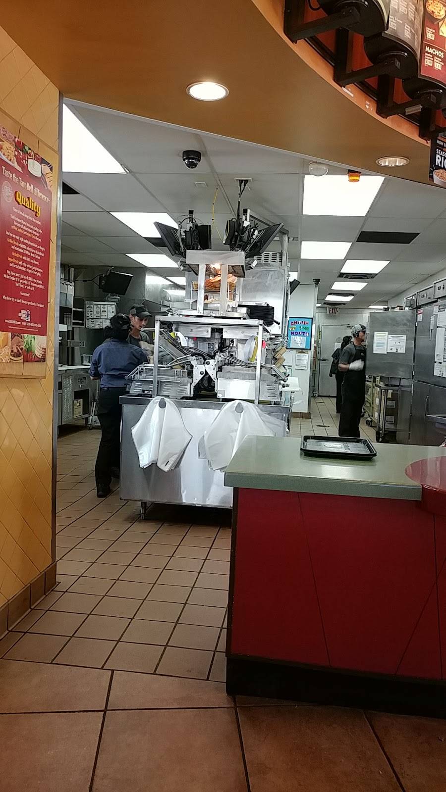 Taco Bell | meal takeaway | 3619 Aramingo Ave, Philadelphia, PA 19134, USA | 2159925440 OR +1 215-992-5440