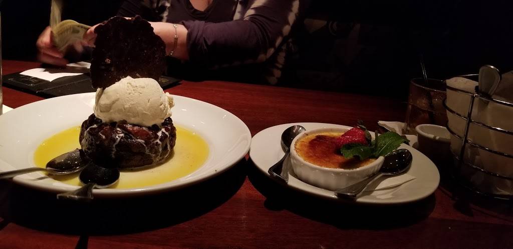 Stonewood Grill & Tavern | restaurant | 7935 Airport-Pulling Rd #20, Naples, FL 34109, USA | 2395930001 OR +1 239-593-0001