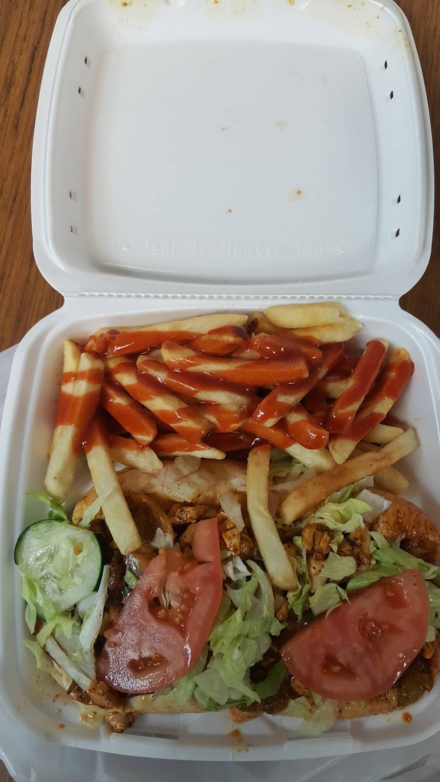 Babas Famous Steak & Lemonade | restaurant | 900 N Lake St, Aurora, IL 60506, USA | 6309660051 OR +1 630-966-0051