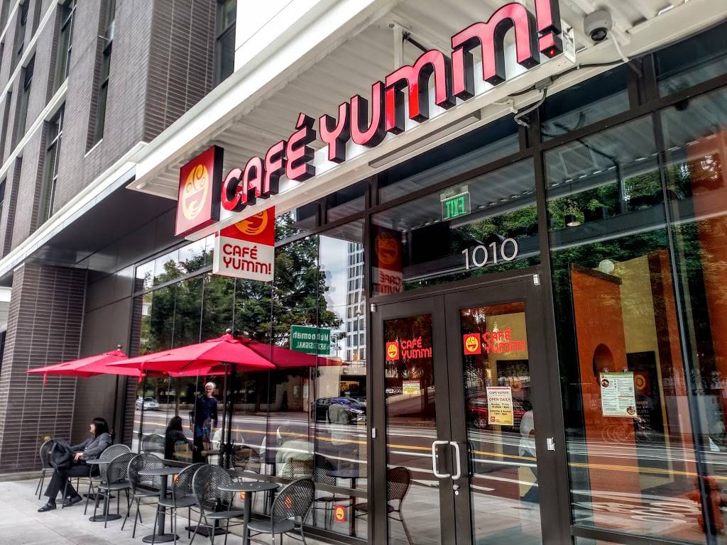 Cafe Yumm! - NE 7th & Holladay | restaurant | 1010 NE 7th Ave, Portland, OR 97232, USA | 5032369866 OR +1 503-236-9866