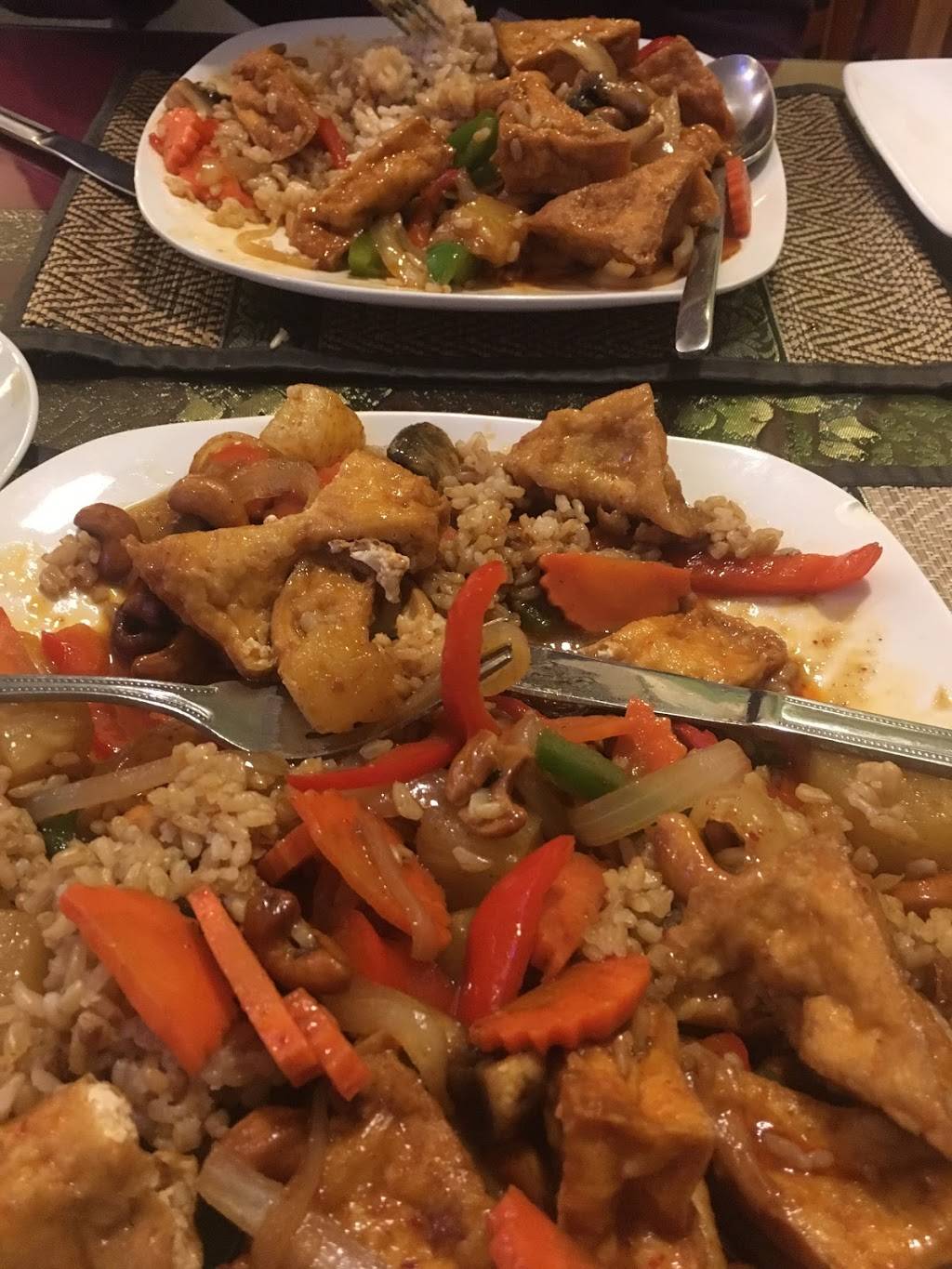 Thai Cuisine | restaurant | 267 Main St, Webster, MA 01570, USA | 5089430369 OR +1 508-943-0369