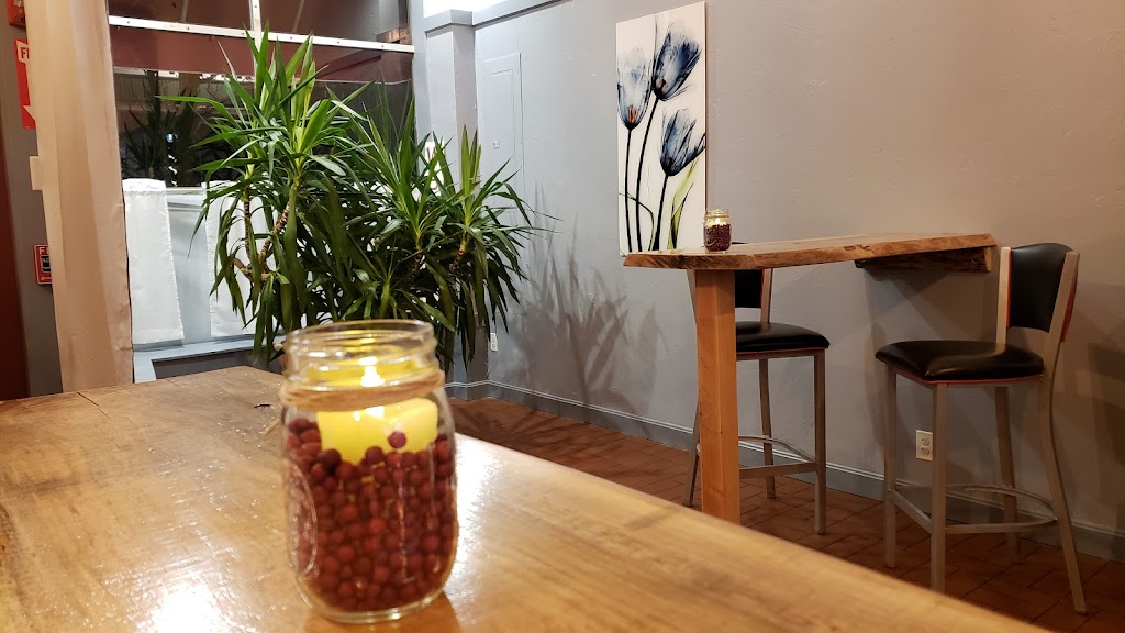 The Neighborhood Kitchen | restaurant | 125 Church St, Whitinsville, MA 01588, USA | 5082660978 OR +1 508-266-0978