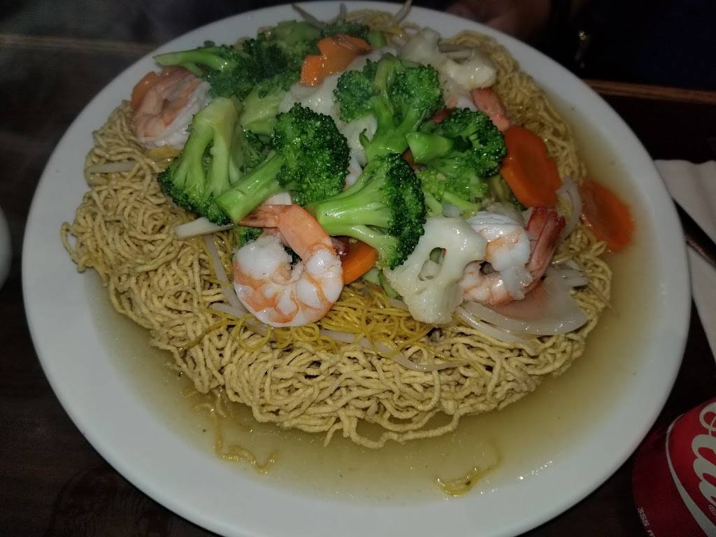 Santa Maria | restaurant | 157 East Dr, Brampton, ON L6T 1B5, Canada | 9057908785 OR +1 905-790-8785