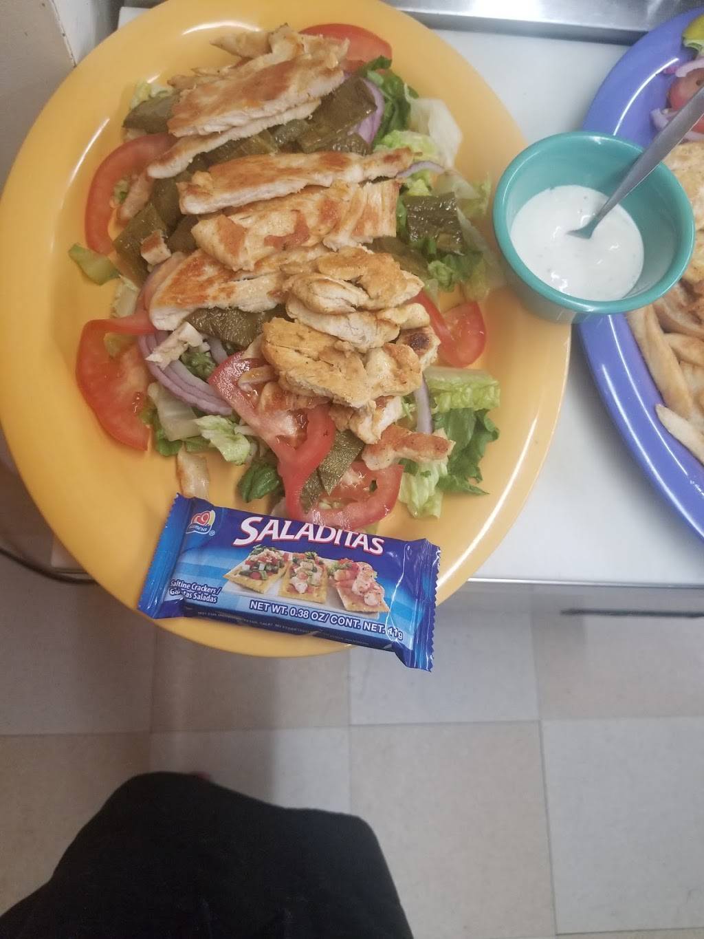 Temax garden café | restaurant | 2544 S Western Ave, Chicago, IL 60608, USA | 7734742840 OR +1 773-474-2840