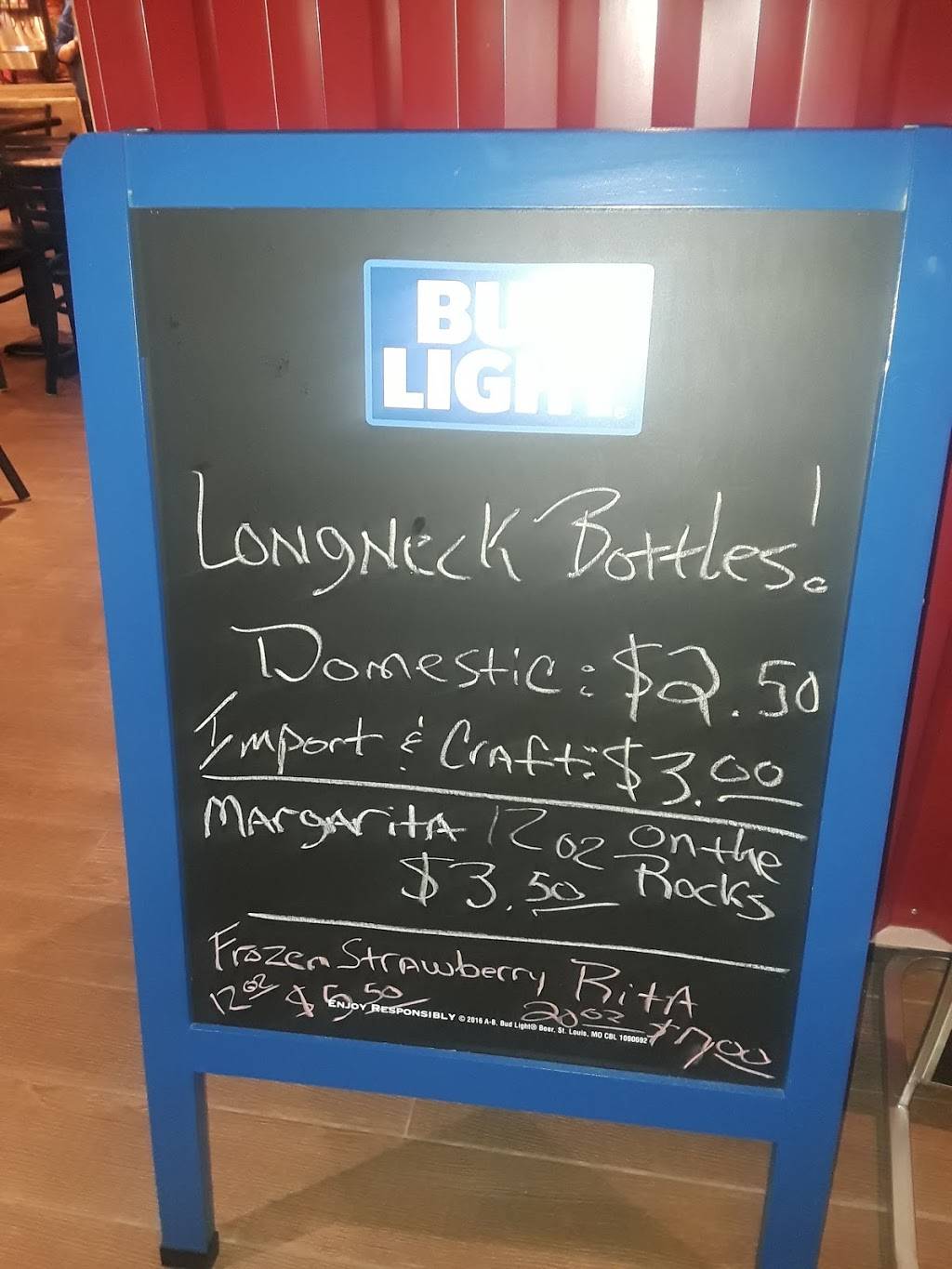 Planet Sub | restaurant | 921 E Lincoln Ln, Gardner, KS 66030, USA | 9136051068 OR +1 913-605-1068