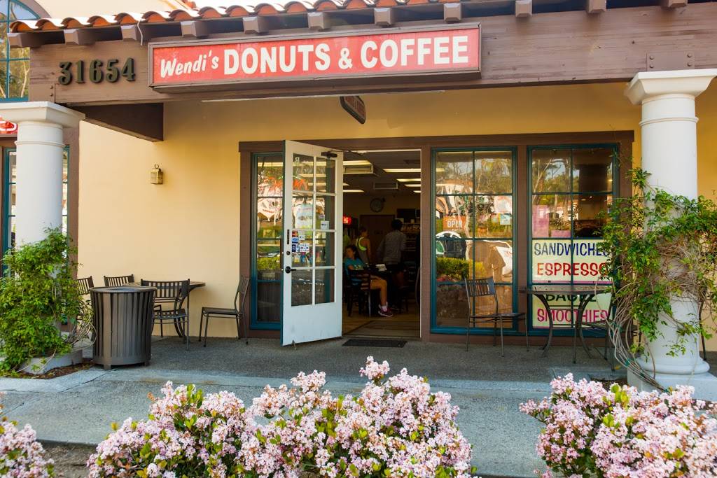 Wendis Donuts | cafe | 31654 Rancho Viejo Rd. St. B, San Juan Capistrano, CA 92675, USA | 9493881738 OR +1 949-388-1738
