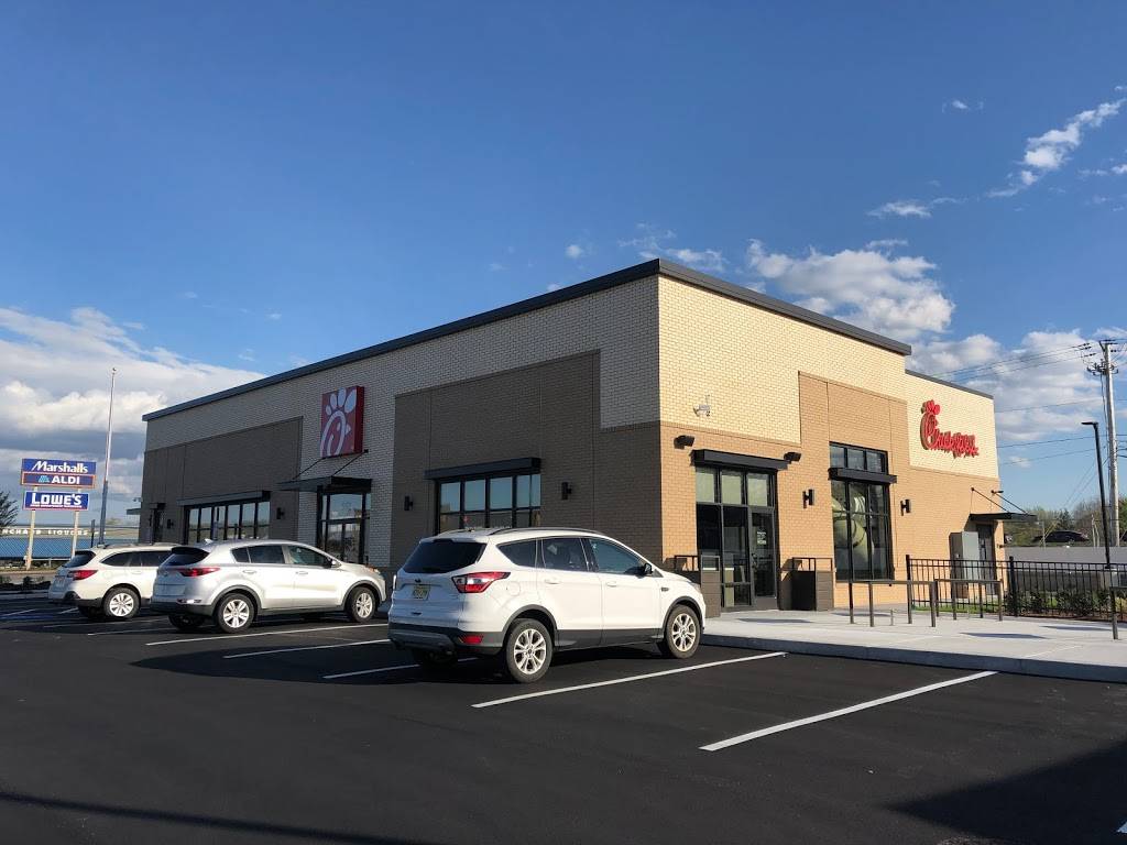 Chick-fil-A | restaurant | 542 Westgate Dr, Brockton, MA 02301, USA | 5085591573 OR +1 508-559-1573