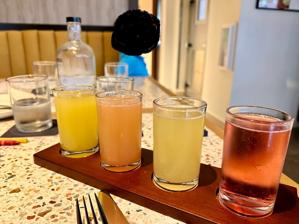 Daily Gather | restaurant | 800 Sorella Ct Suite 940, Houston, TX 77024, USA | 7134290451 OR +1 713-429-0451