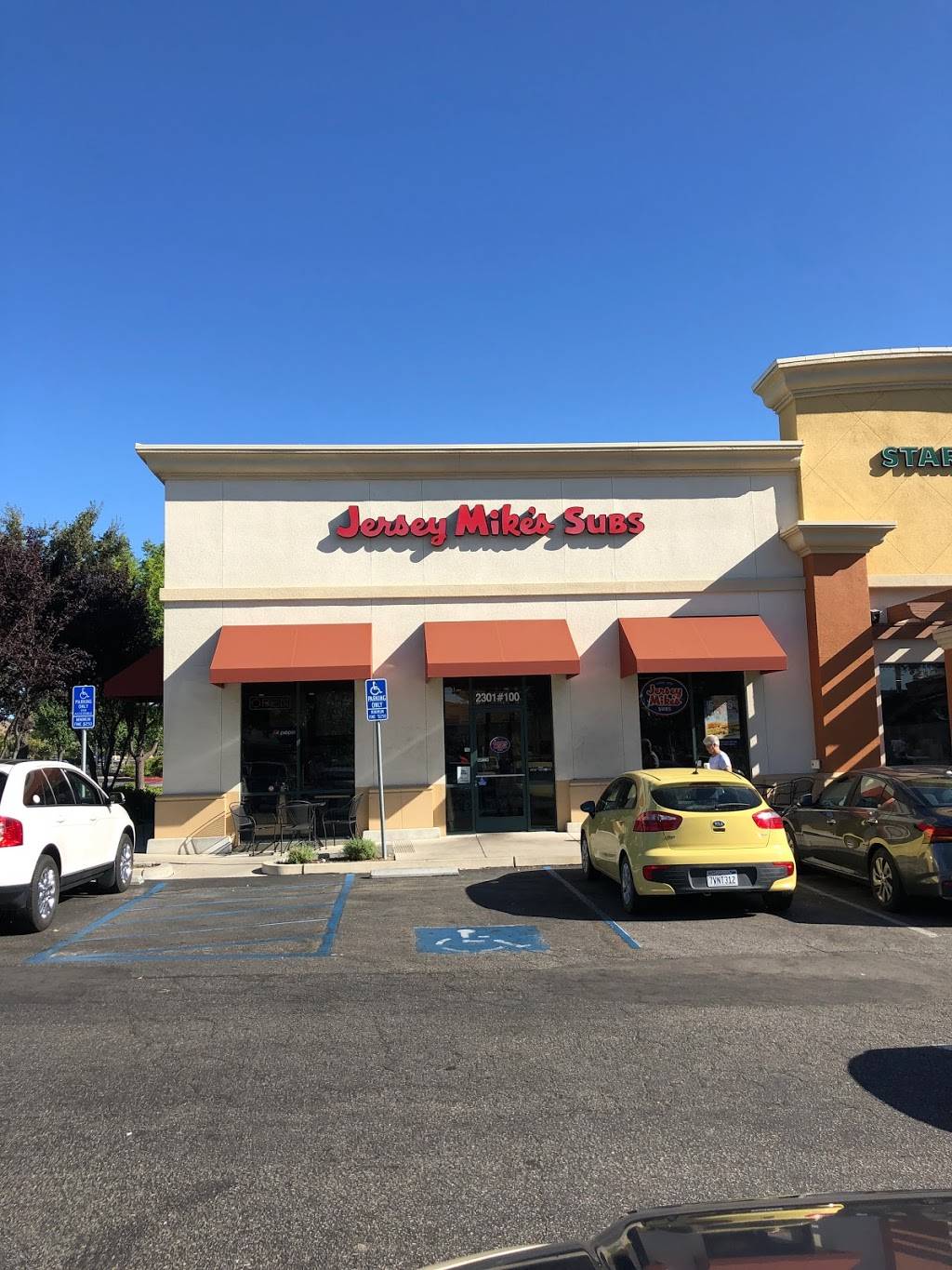Jersey Mikes Subs | meal takeaway | 2301 Theatre Dr #100, Paso Robles, CA 93446, USA | 8052267423 OR +1 805-226-7423