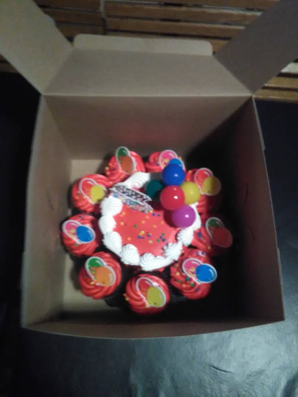 Sharkeys Family Billiards & Pizza | restaurant | 700 W Hawkeye Ave, Turlock, CA 95380, USA | 2096697665 OR +1 209-669-7665