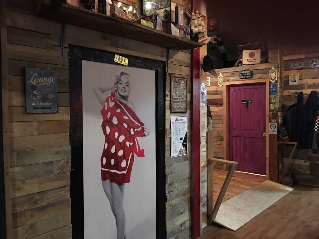 MJs Music Bar | restaurant | 609 NY-48, Fulton, NY 13069, USA | 3152974822 OR +1 315-297-4822