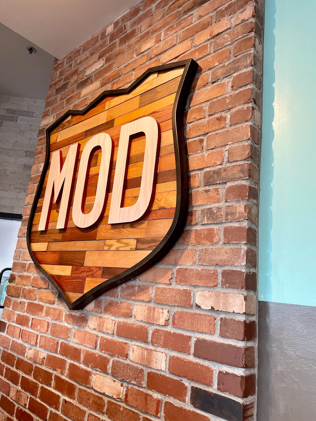 MOD Pizza | restaurant | 20516 Robal Ln Suite 190, Bend, OR 97701, USA | 4582563165 OR +1 458-256-3165
