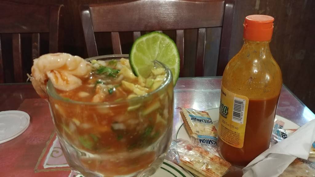 Isabelas | restaurant | 4412 4th Ave, Brooklyn, NY 11220, USA | 7188326715 OR +1 718-832-6715