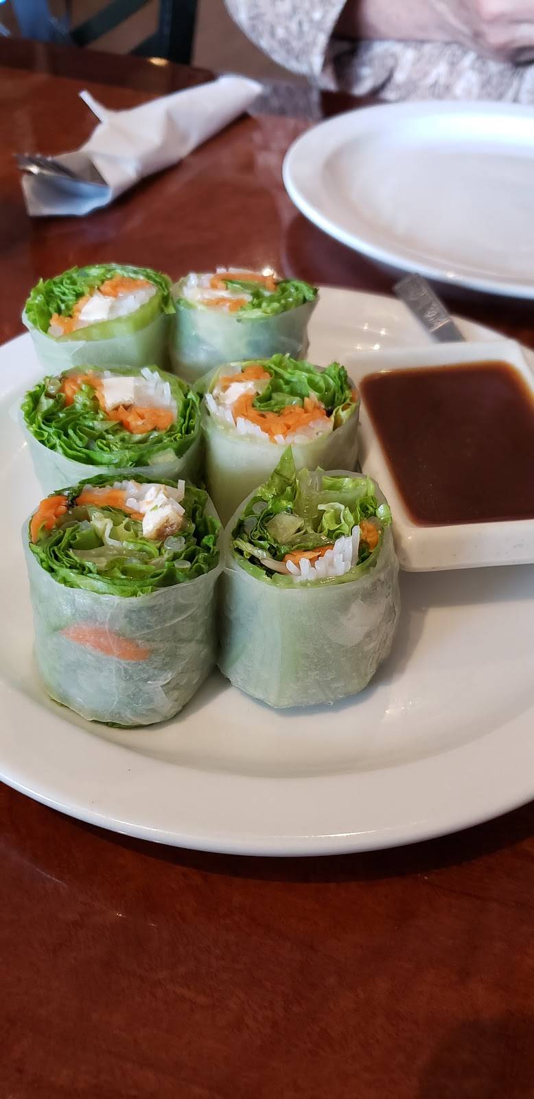 Thai Waterdown | restaurant | 1-287 Dundas St E, Waterdown, ON L0R 2H6, Canada | 9059233255 OR +1 905-923-3255