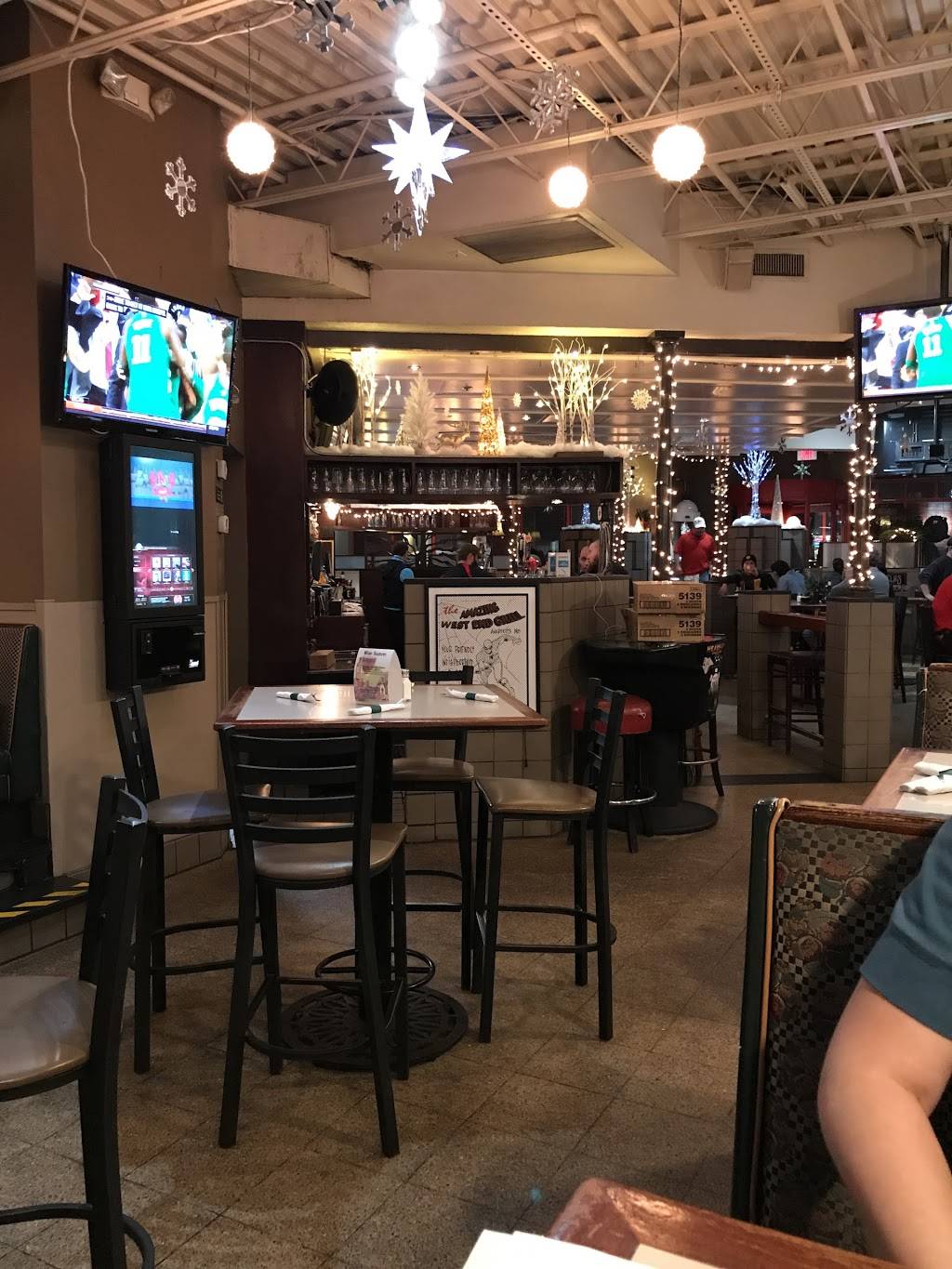 West End Grill | restaurant | 2049 West St, Annapolis, MD 21401, USA | 4102667662 OR +1 410-266-7662