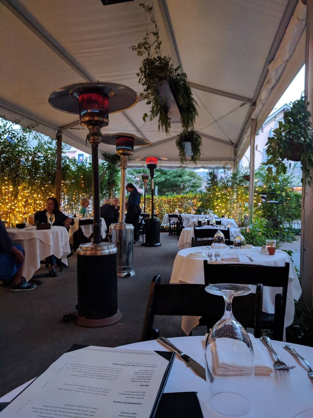 The Sweet Life Café | restaurant | 63 Circuit Ave, Oak Bluffs, MA 02557, USA | 5086960200 OR +1 508-696-0200