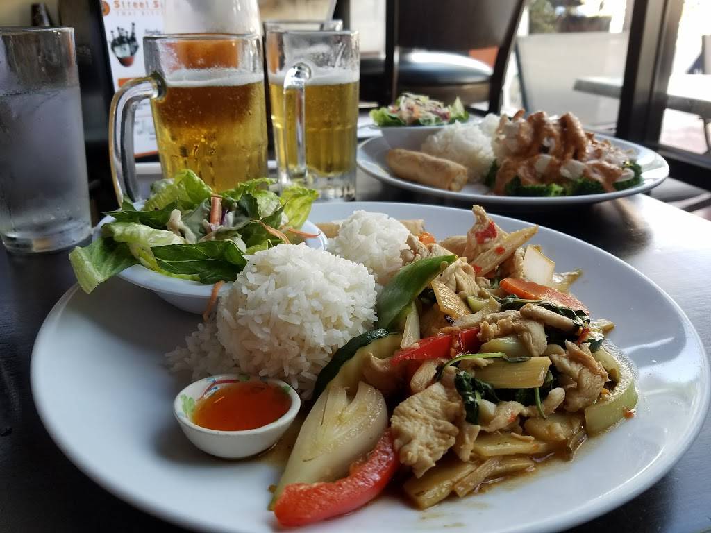 Street Side Thai Kitchen | restaurant | 3025 University Ave, San Diego, CA 92104, USA | 6192289208 OR +1 619-228-9208