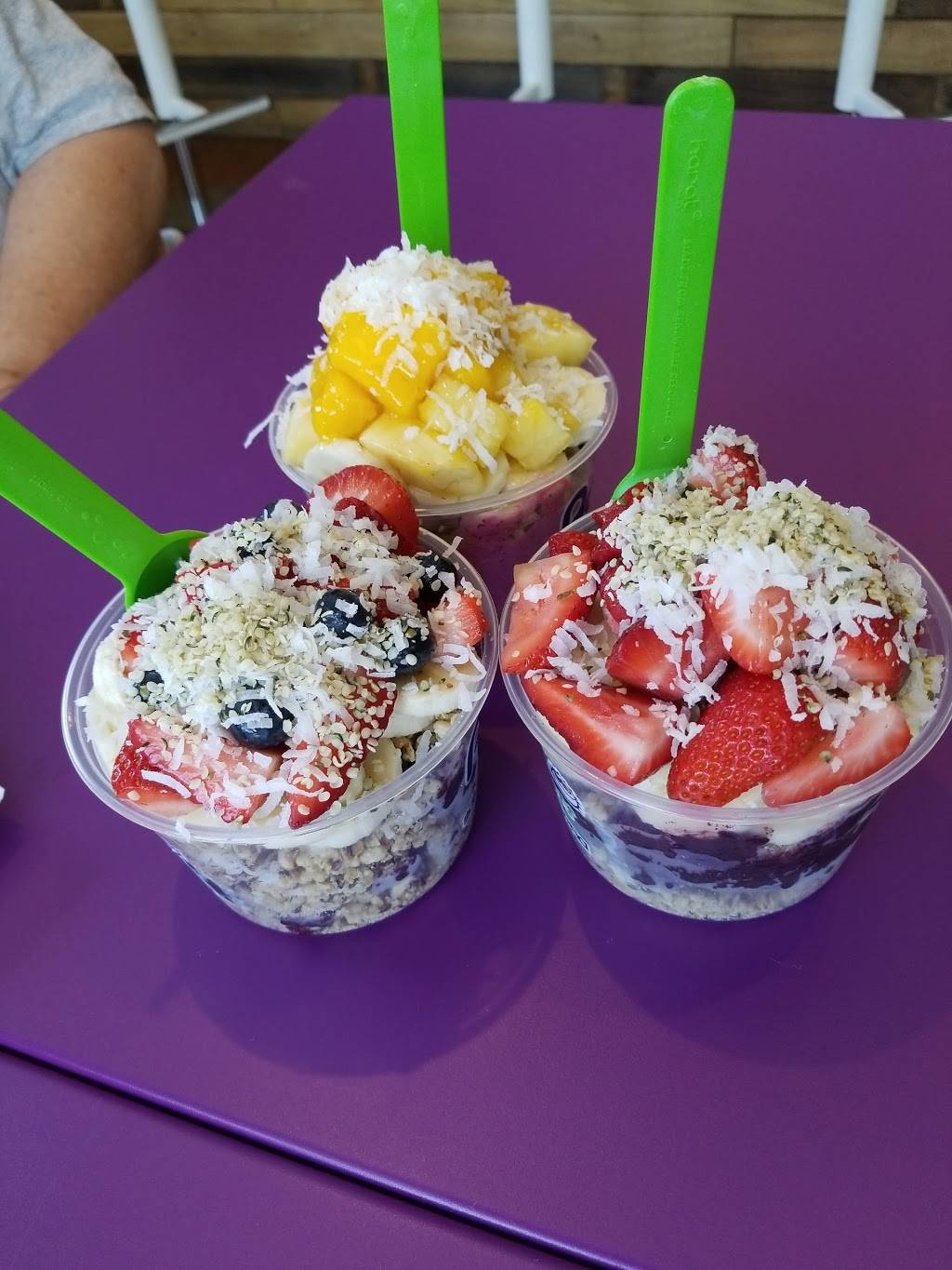Acai Express CB | restaurant | 19 N Orlando Ave, Cocoa Beach, FL 32931, USA | 3216130900 OR +1 321-613-0900