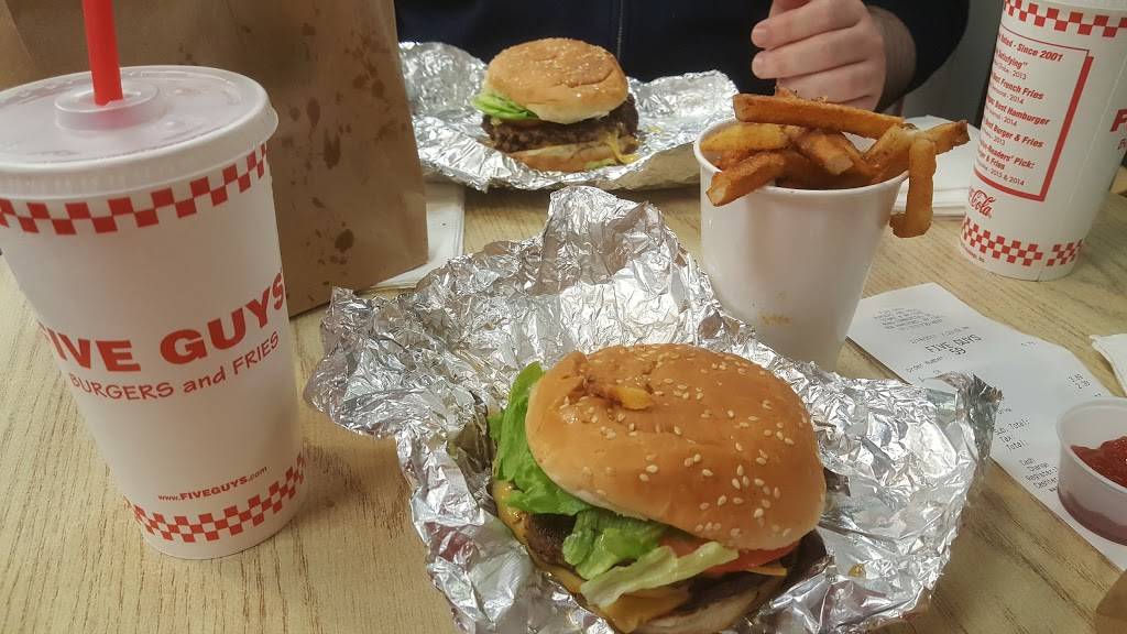 Five Guys | meal takeaway | 4829 Commercial Dr, New Hartford, NY 13413, USA | 3157364897 OR +1 315-736-4897