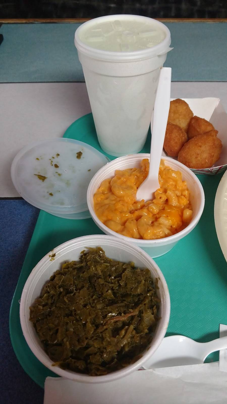 Wards Steak & Cheese | restaurant | 6228 Ward Blvd, Wilson, NC 27893, USA | 2529917343 OR +1 252-991-7343