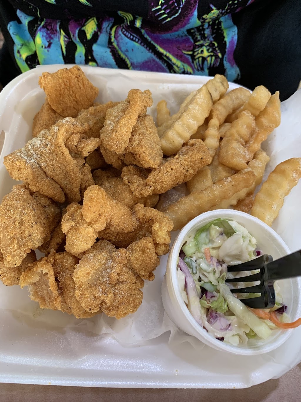 Sharks Fish and Chicken | restaurant | 6565 E 21st St, Tulsa, OK 74129, USA | 9187648473 OR +1 918-764-8473