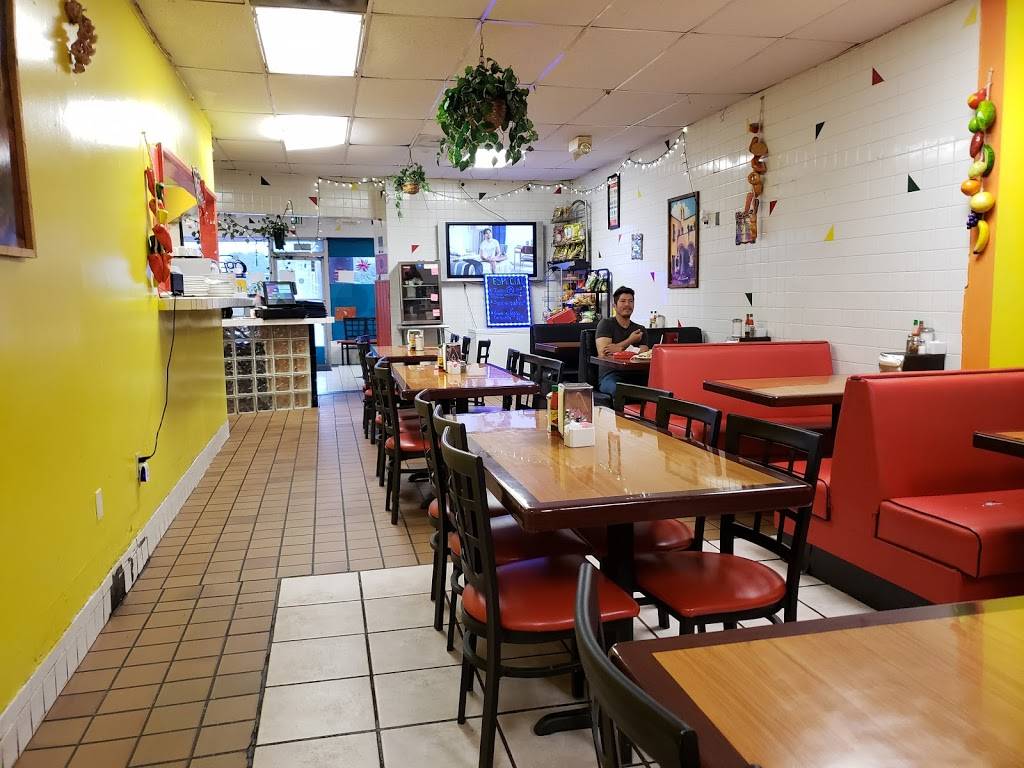 Las Minas Cafe | restaurant | 3811 Blanco Rd, San Antonio, TX 78212, USA | 2109444734 OR +1 210-944-4734