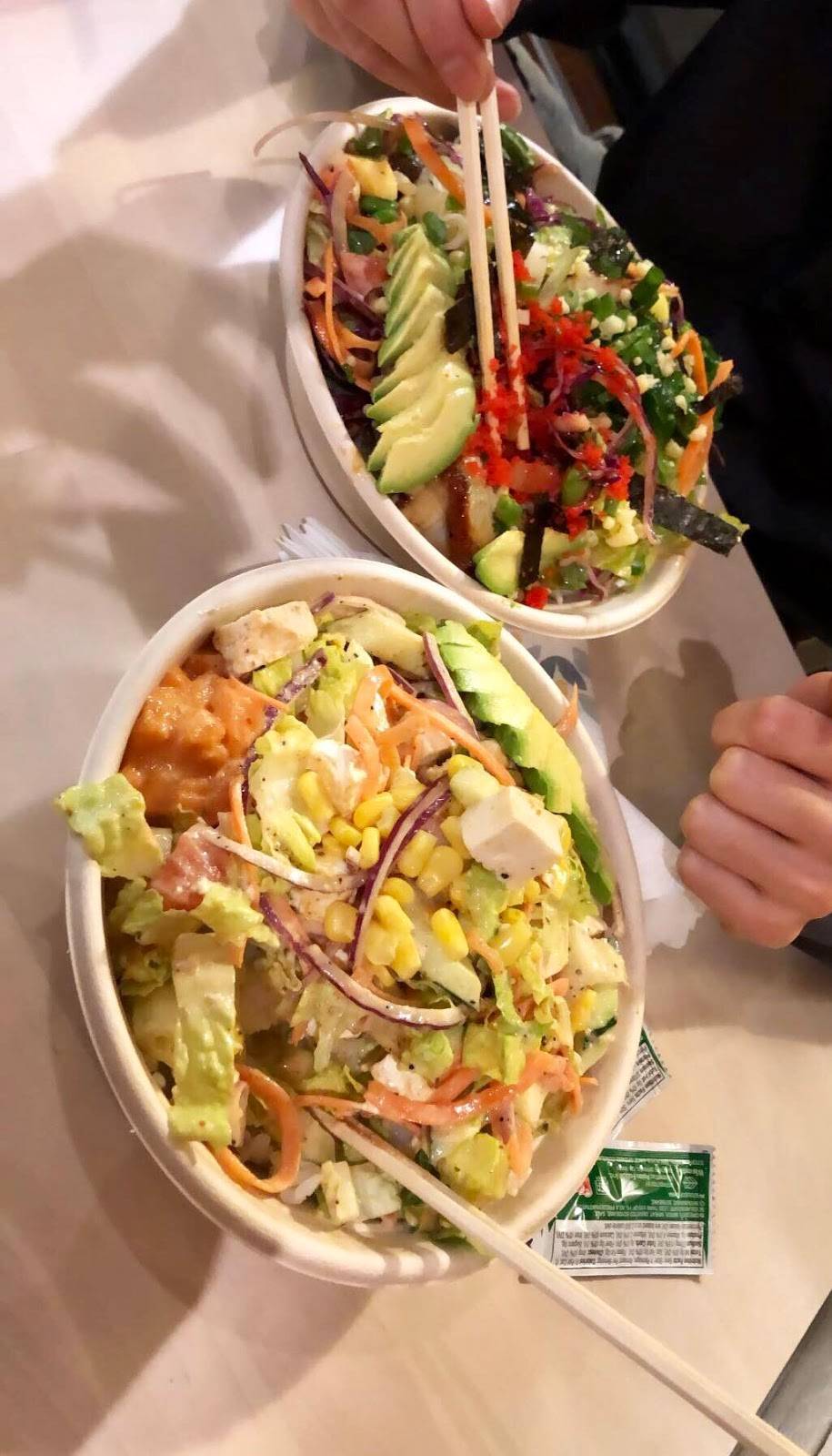 J-Petal & Poke Bowl | cafe | 1671 SW 107th Ave, Miami, FL 33165, USA | 7868605900 OR +1 786-860-5900