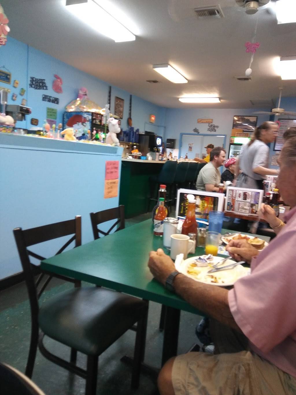 Nikos Grill | restaurant | 14100 Hicks Rd, Hudson, FL 34669, USA | 7278191548 OR +1 727-819-1548