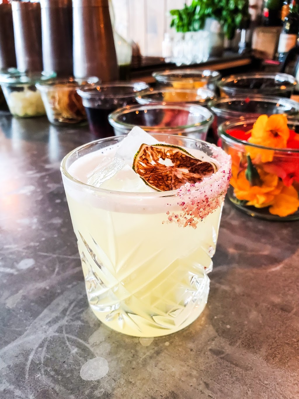 Bondhouse | restaurant | 701 S Bond St, Baltimore, MD 21231, USA | 4104179500 OR +1 410-417-9500