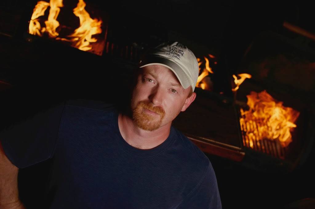 Sparks BBQ, Traverse City | restaurant | 201 E Front St, Traverse City, MI 49684, USA | 2316337800 OR +1 231-633-7800