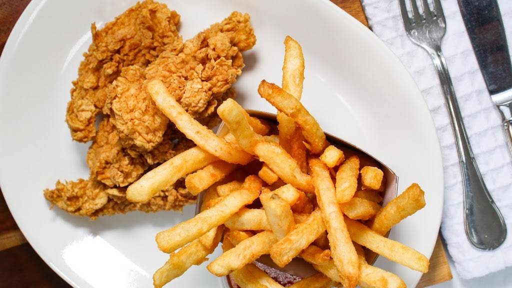 Chicken Squared | restaurant | 3221 Derry Rd W, Mississauga, ON L5N 7L7, Canada | 9059971963 OR +1 905-997-1963