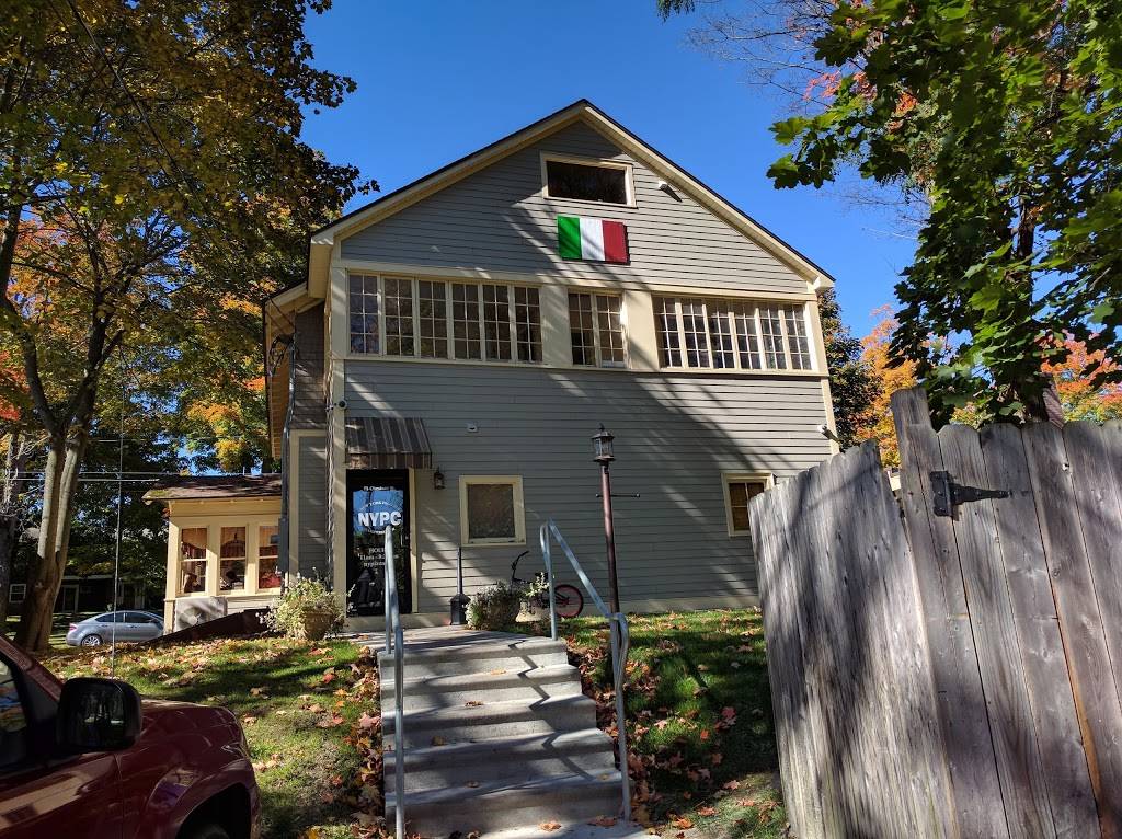 New York Pizzeria | restaurant | 75 Chestnut St, Cooperstown, NY 13326, USA | 6075472930 OR +1 607-547-2930