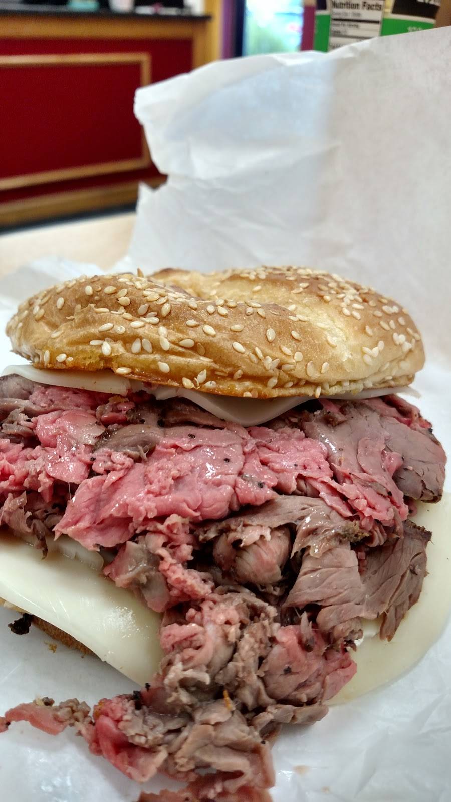 Giovannis Roast Beef & Pizza | restaurant | 209 W River Rd Unit 8, Hooksett, NH 03106, USA | 6039359820 OR +1 603-935-9820