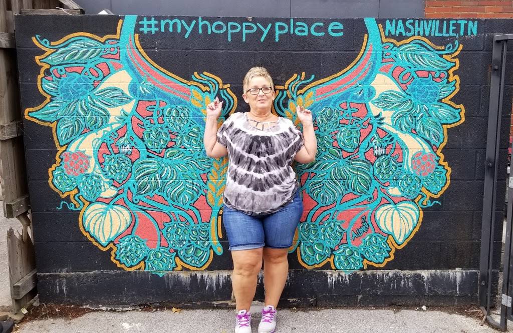 TailGate Brewery Music Row | meal takeaway | 1538 Demonbreun St, Nashville, TN 37203, USA | 6297025914 OR +1 629-702-5914