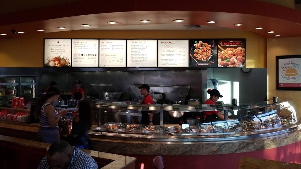 Panda Express | meal takeaway | 1605 S Riverside Ave, Rialto, CA 92376, USA | 9098741610 OR +1 909-874-1610