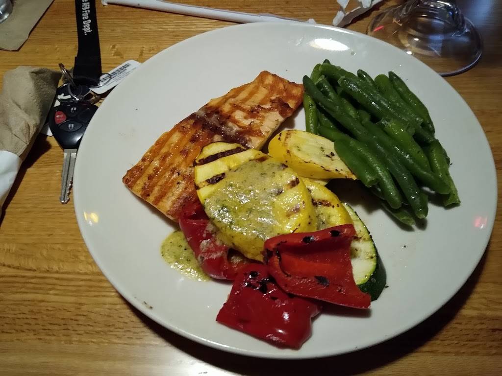 Applebees Grill + Bar | restaurant | 7625 Goddard St, Colorado Springs, CO 80920, USA | 7195352799 OR +1 719-535-2799