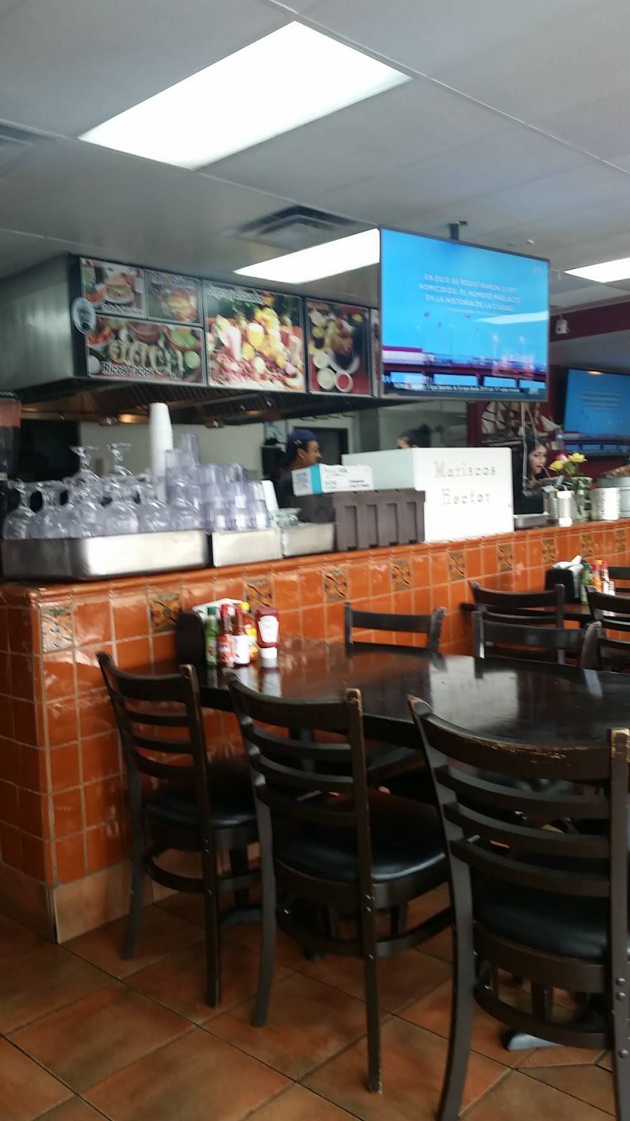 Mariscos Hector 1 Restaurant | restaurant | 1801 S Main St, Santa Ana, CA 92707, USA | 7145588377 OR +1 714-558-8377