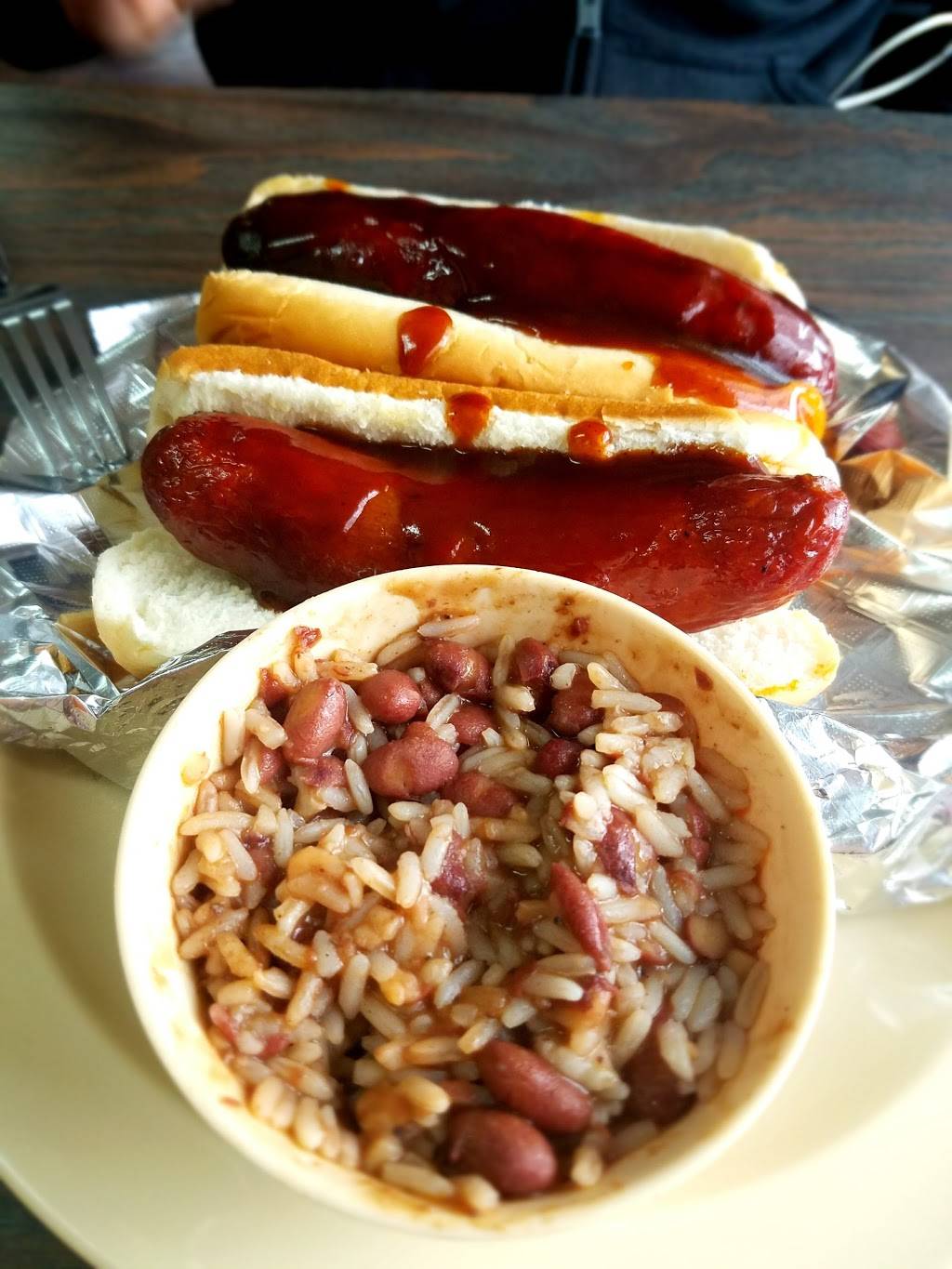 Carrie’s | restaurant | 1657 W Base Line St, San Bernardino, CA 92411, USA | 9097632220 OR +1 909-763-2220