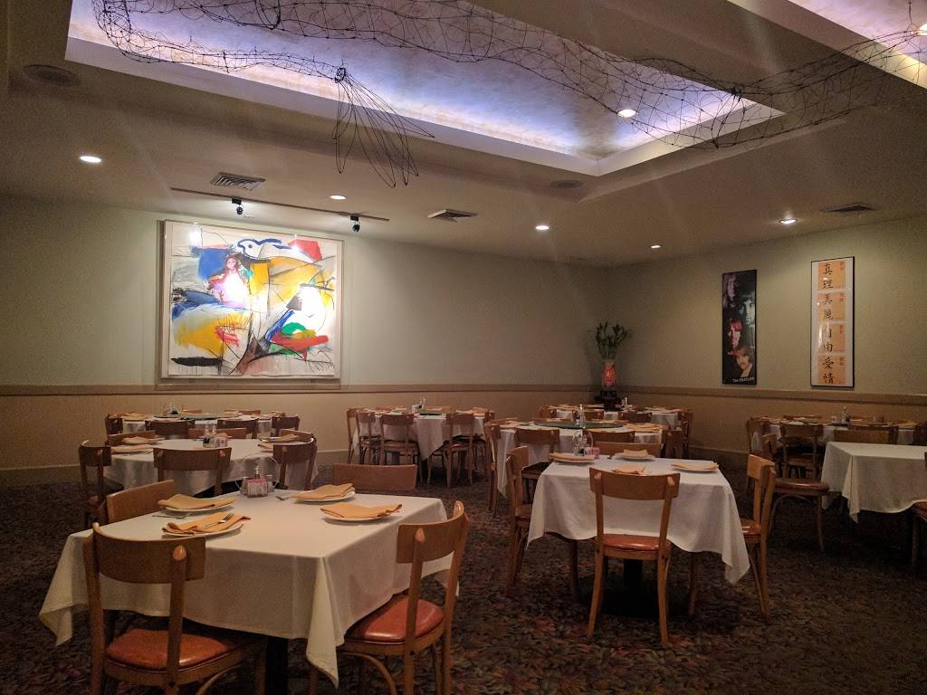 Plum Tree Inn | restaurant | 913 N Broadway, Los Angeles, CA 90012, USA | 2136131819 OR +1 213-613-1819