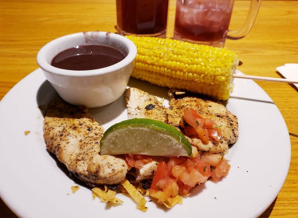 Chilis Grill & Bar | restaurant | 3015 W Chandler Blvd, Chandler, AZ 85226, USA | 4807861289 OR +1 480-786-1289