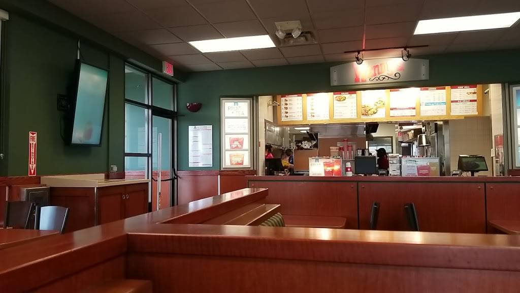 Wendys | restaurant | 17899 Haggerty Rd, Northville, MI 48168, USA | 2483806297 OR +1 248-380-6297