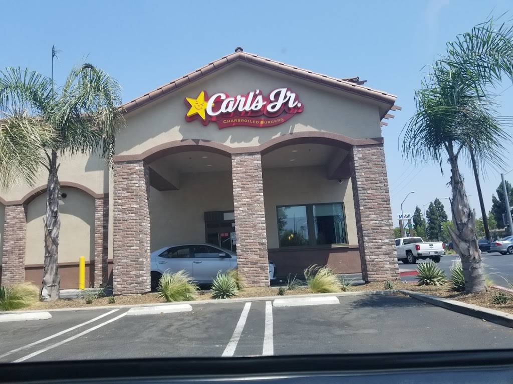 Carls Jr. | restaurant | 401 Las Posas Rd, Camarillo, CA 93010, USA | 8054844588 OR +1 805-484-4588