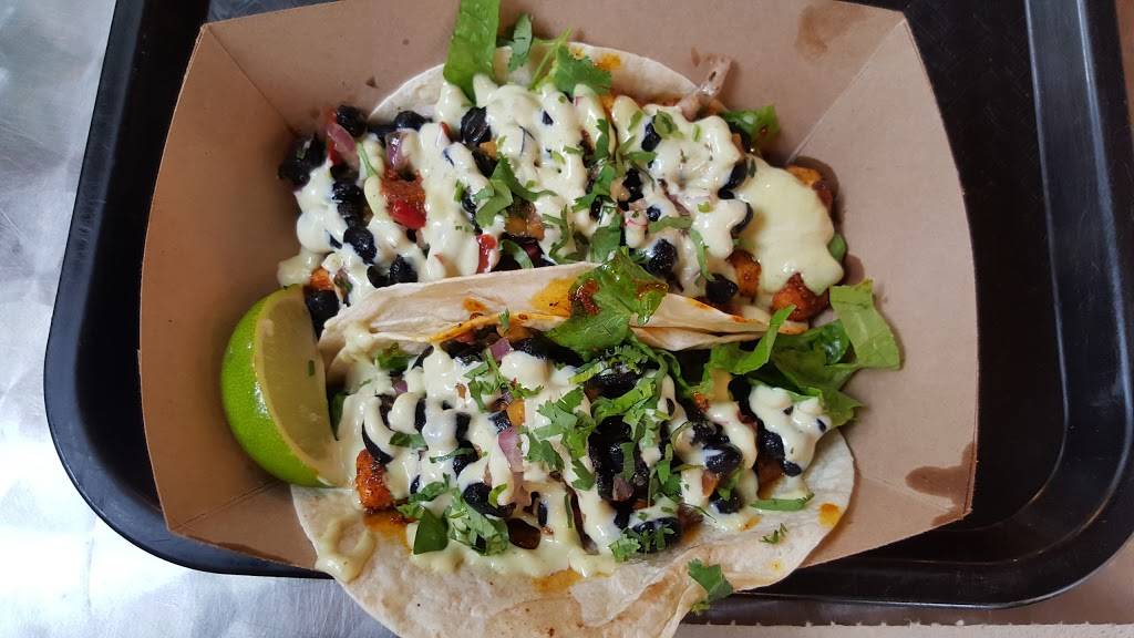 Timotis Seafood Shak | restaurant | 21 N 3rd St, Fernandina Beach, FL 32034, USA | 9043106550 OR +1 904-310-6550