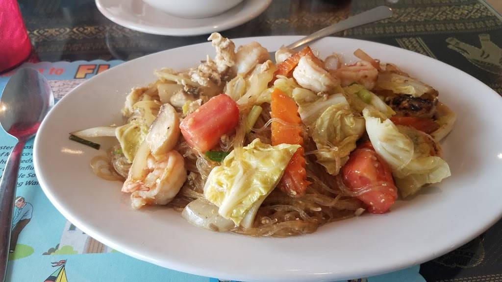 Thai Food & Eds Donuts | restaurant | 318 Moody Blvd, Flagler Beach, FL 32136, USA | 3866934902 OR +1 386-693-4902