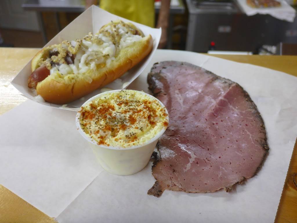 The Dog Pound | restaurant | 810 Sanders St, Cave City, KY 42127, USA | 2707738600 OR +1 270-773-8600