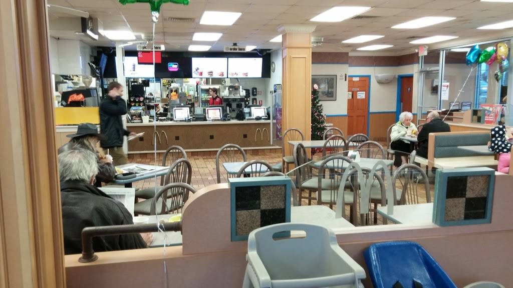 McDonalds | cafe | 6740 Lea Berry Way, Haymarket, VA 20168, USA | 7037536374 OR +1 703-753-6374