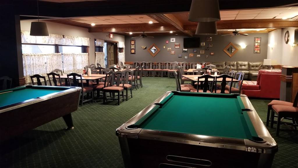 Siscos Tapas y Vino | restaurant | 300 Broadway Ave, Mattoon, IL 61938, USA | 2172348600 OR +1 217-234-8600