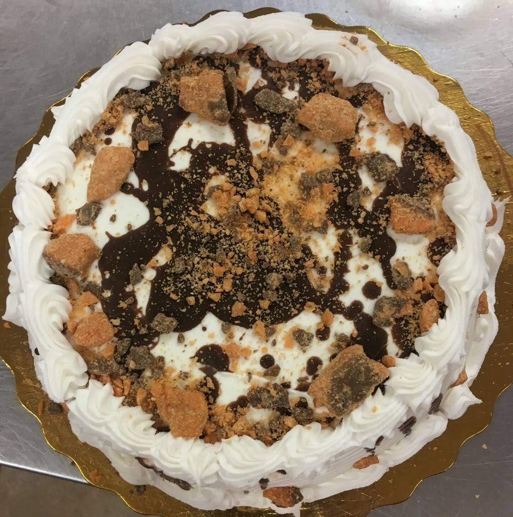 Ice Cream Club of Cape Coral | restaurant | 2384 Surfside Blvd #107, Cape Coral, FL 33991, USA | 2392822582 OR +1 239-282-2582