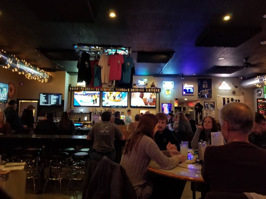 Grease Monkeys | restaurant | 700-798 IL-84, Colona, IL 61241, USA | 3092811887 OR +1 309-281-1887